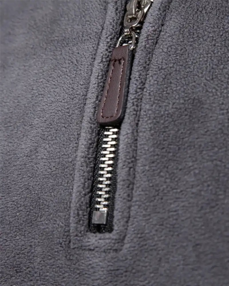 Pull en polaire à demi-zip