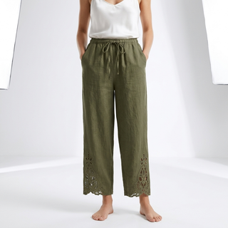 Perrine — Pantalon large cropped ourlet dentelle élégance urbaine estivale